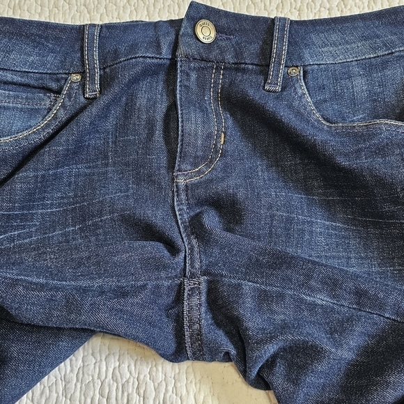 Guess Power Curvy Mid Jeans - Picture 4 of 8